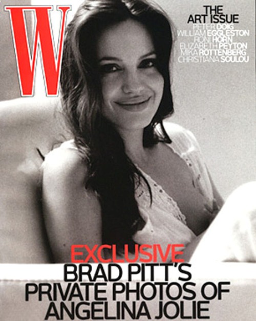 jolie-breastfeeding