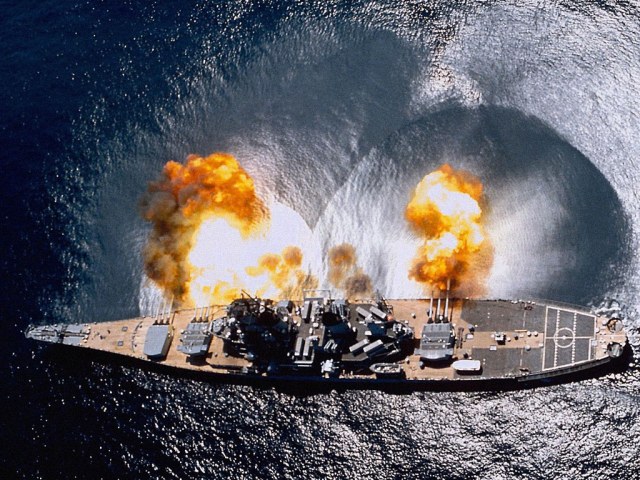 military-cannons