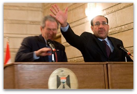 bush-shoe-throw