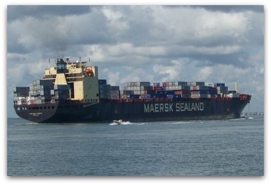 maersk-bolts