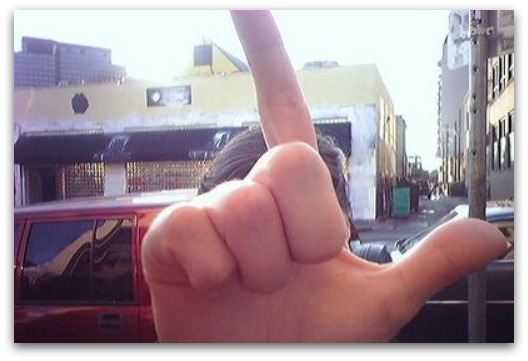 loser-sign loser-sign