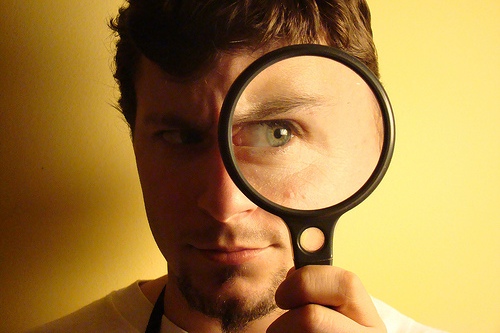 magnifying-glass magnifying-glass