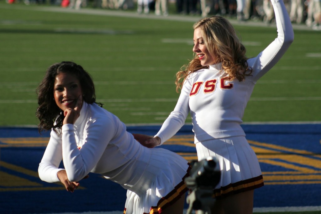 college cheerleaders 042
