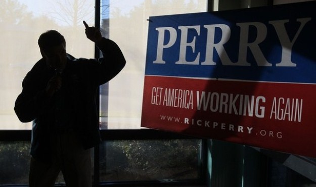rick perry supporter grooms drop out